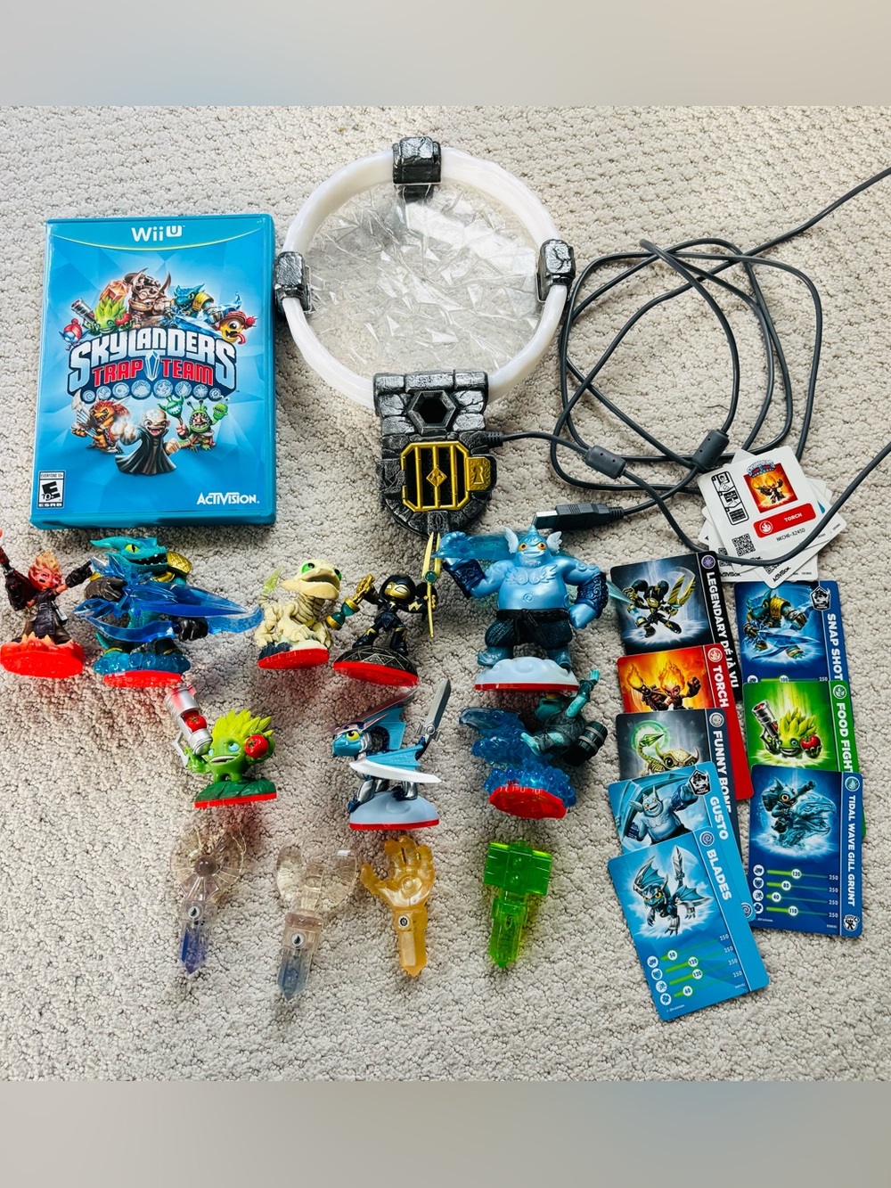 Nintendo Wii U Trap Team Starter Pack with portal and characters